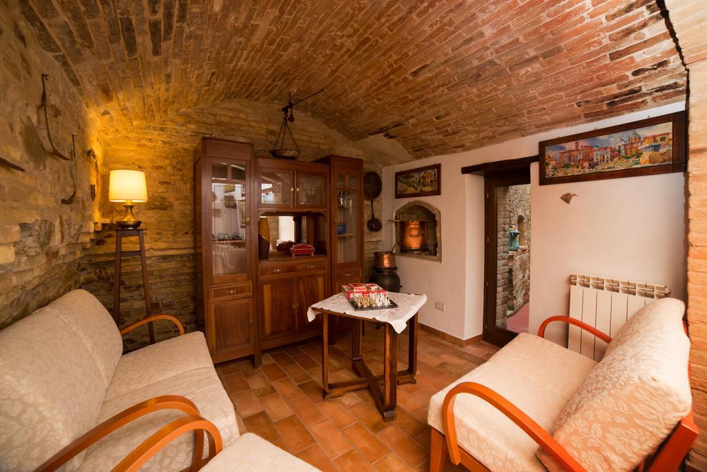 B&B Borgo Marano คูปรา มาริตติมา ภายนอก รูปภาพ